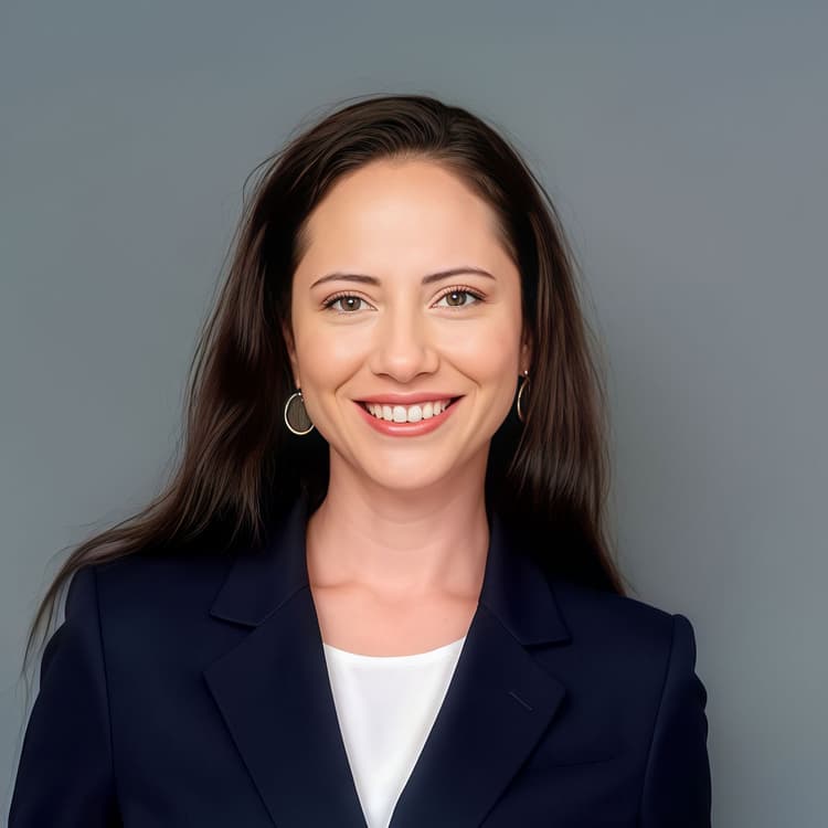 Suzanne Mora