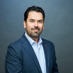 Daniel Linares